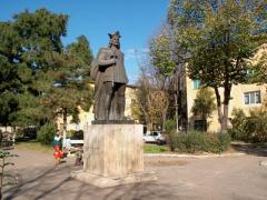 Statuia lui Mircea cel Bãtrân
